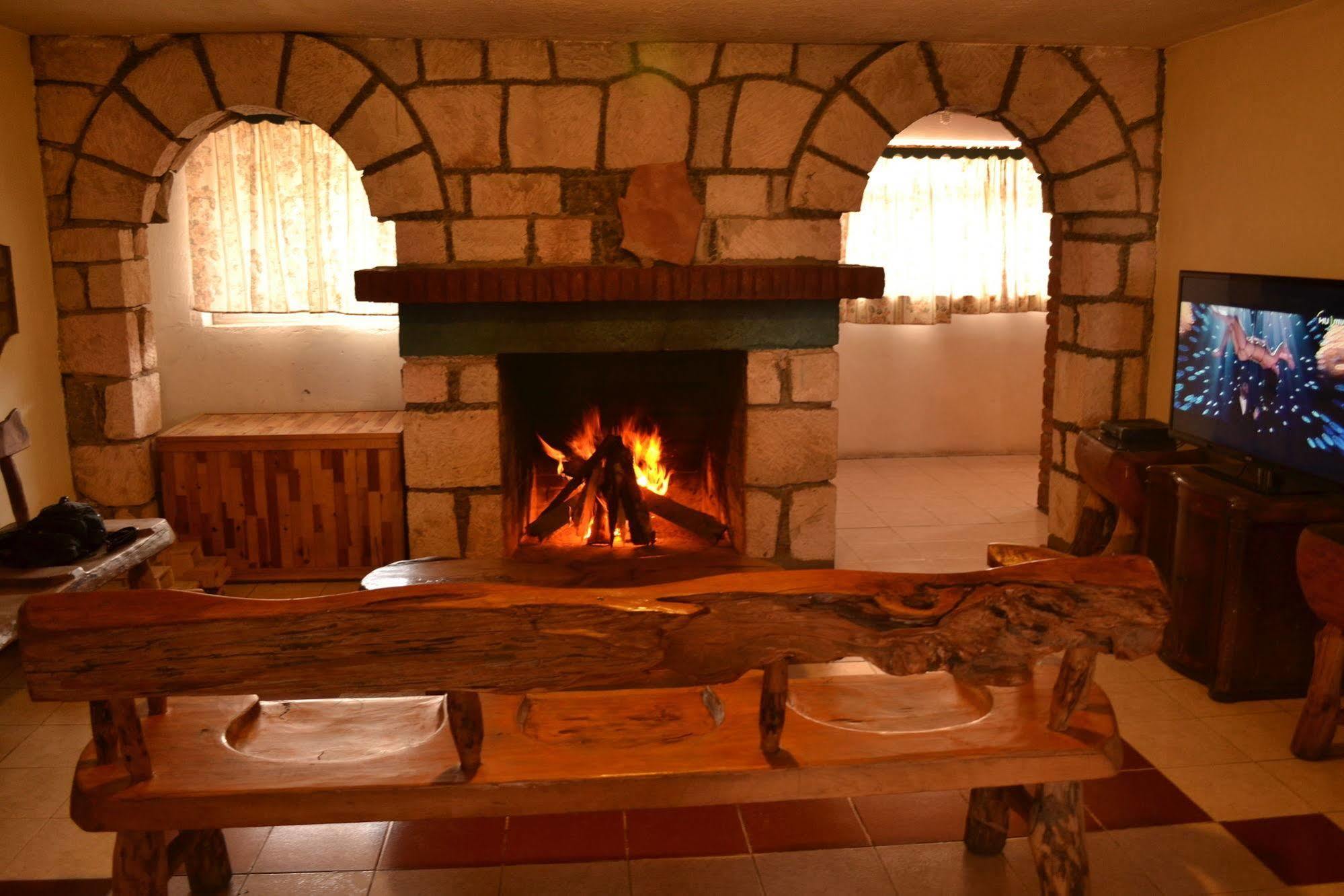 Hotel Posada Del Cobre Creel Eksteriør billede